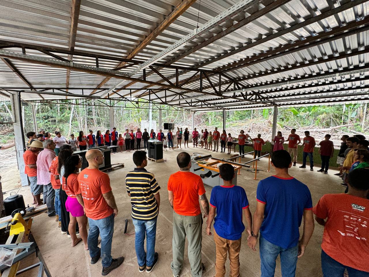 Movelaria Comunitária Sustentável é inaugurada na RDS Igapó-Açu